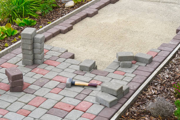 Best Driveway Borders and Edging Pavers in White Rock, NM